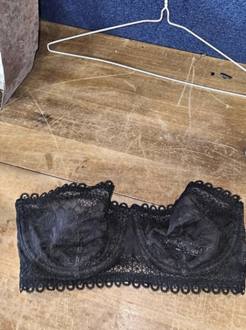 Victoria's Secret Body by Victoria Very Sexy Unlined 32DD